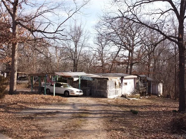 264 Fish Haven Rd, Lake Ozark, MO 65049