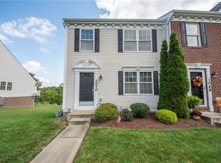 1070 Bayberry Dr, Canonsburg, PA 15317