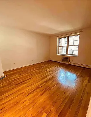 Rented by Voro NYC | media 12