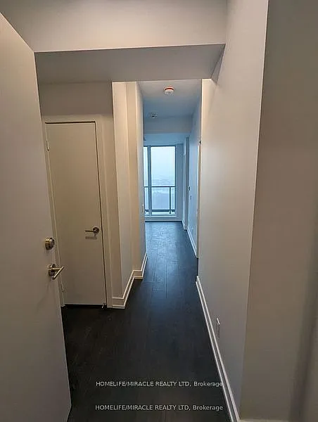 215 Veterans Dr #904