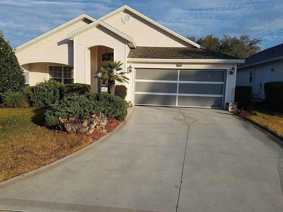1st image of 24922 Cranes Roost Cir