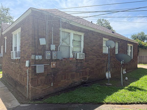 4th image of 922 S Louisville Ave