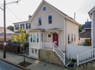 658 Kempton St, New Bedford, MA 02740