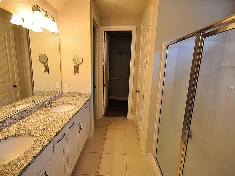 2443 Gratia Pl — Photo 9