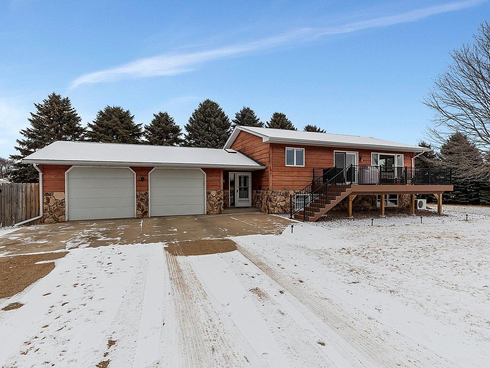 1st image of 801 Burdick Ave