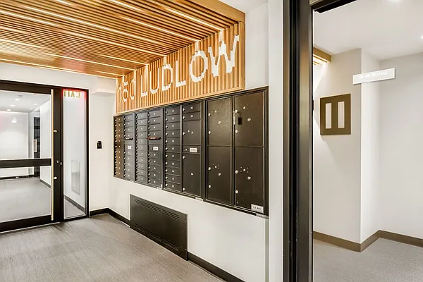 Rented by Akelius Real Estate Management | media 17