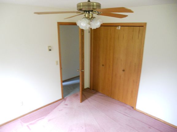 5th image of 25444 1st St NE
