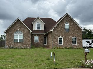 729 Indian Park Dr, Murfreesboro, TN 37128