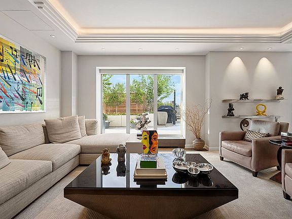 5th image of 2 5th Ave APT 14R