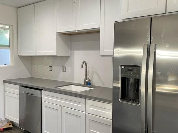 5th image of 622 Vasona Ave #622