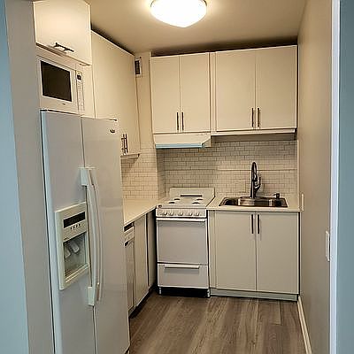 3rd image of 2277 Homecrest Ave APT 7C