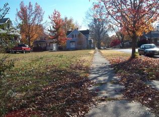 1501 12th St, Highland, IL