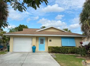 785 105th Ave N, Naples, FL 34108