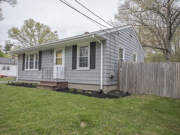 4th image of 60 Oakwood Ave