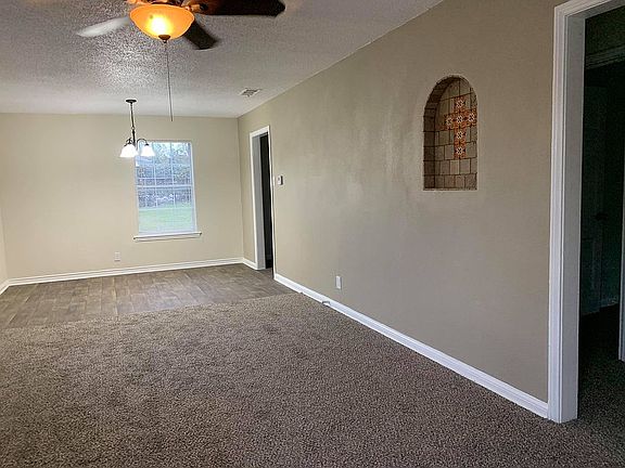 4th image of 1412 Westwick Dr