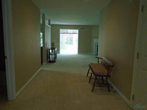 4th image of 7026 Longwater Dr