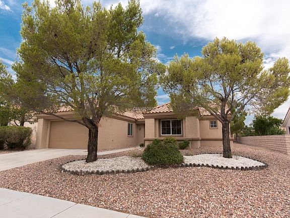 2nd image of 8512 Glenmore Dr