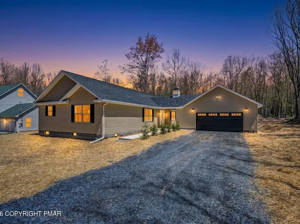 90 Oneida Trl, Albrightsville, PA 18210