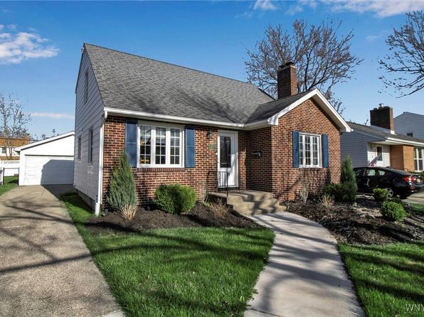 25 Pinewoods Ave, Tonawanda, NY 14150