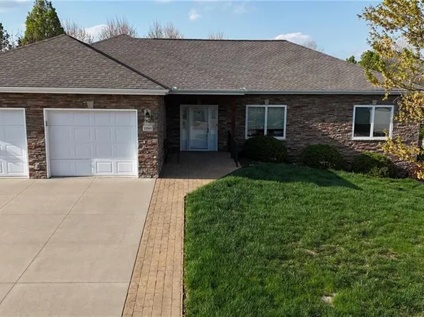 12541 Parkview Dr, Savannah, MO 64485