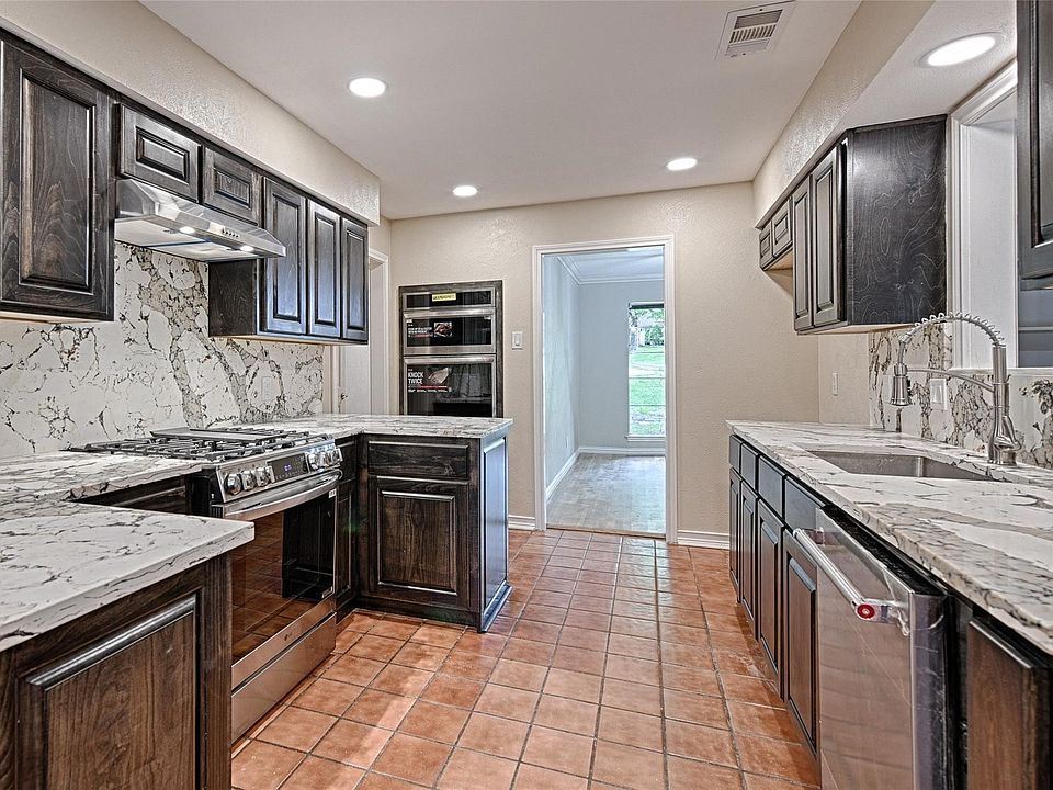 1st image of 2216 Prestonwood Dr