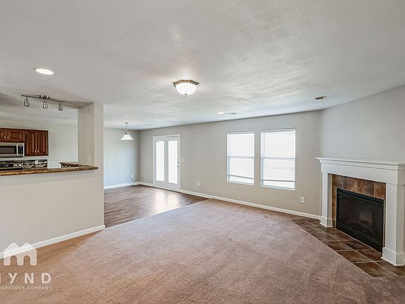 5th image of 129 Whitestone Dr NE