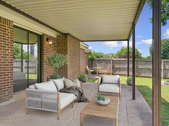 4th image of 6262 Barwick Dr