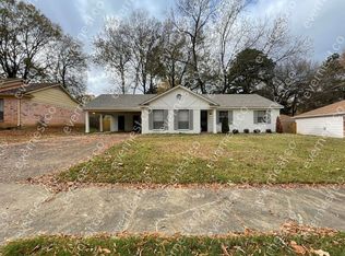 3421 Fox Meadows Rd, Memphis, TN 38115