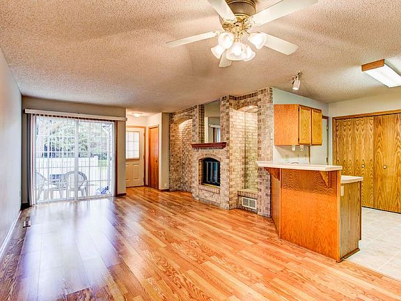 3rd image of 10025 Russell Ave N APT 3
