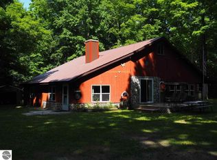 14716 Beagle Blvd, Beulah, MI 49617