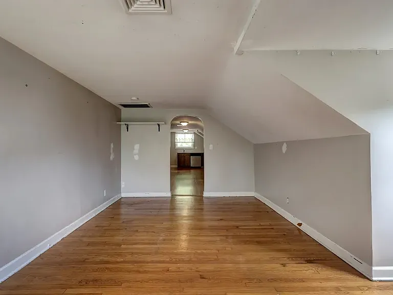 50 Silver St #2 — Photo 16