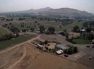 810 Haul Rd, Vale, OR 97918