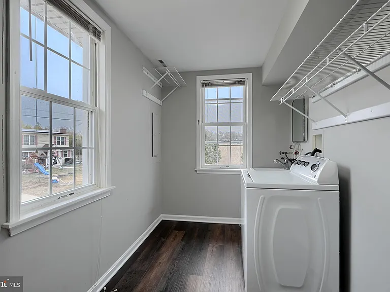 1727 Magnolia Ave — Photo 10