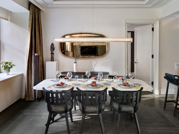 303 Park Avenue image 2 of 28