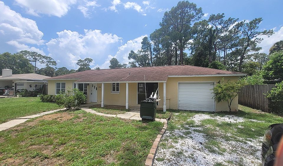 1st image of 120 Tarragona Way