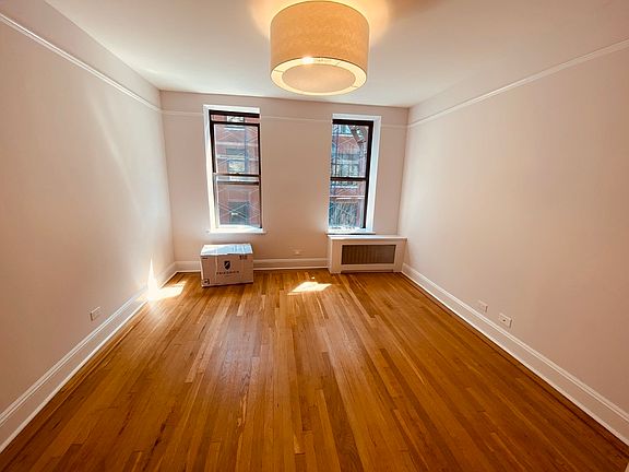 4th image of 441 W 56th St APT 4B