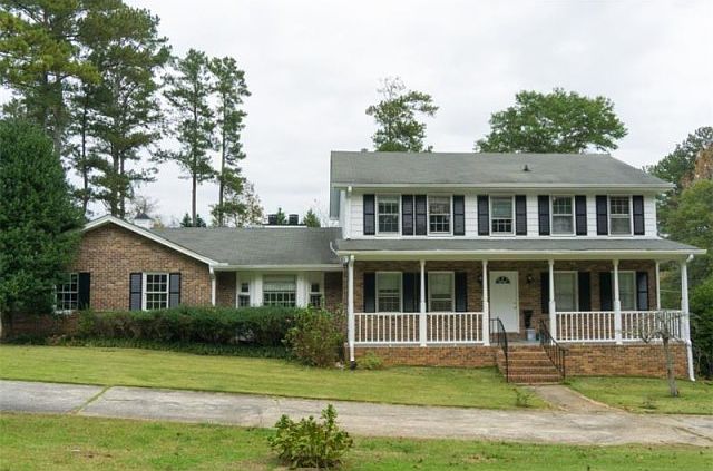 1st image of 996 Williamsburg Ln