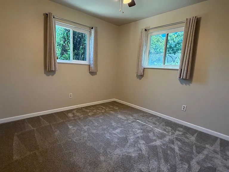 3404 Marshall Ave — Photo 29