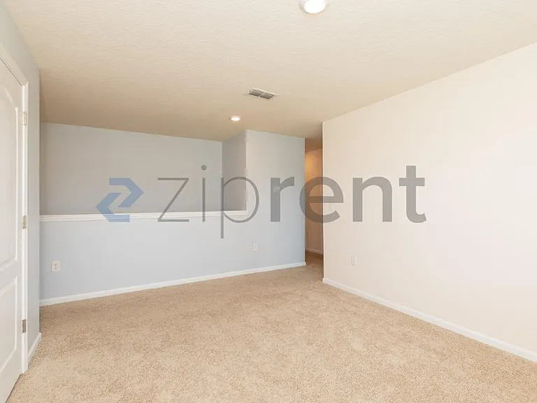 86135 Railway Pl — Photo 31