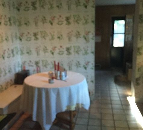 4th image of 4106 Linden Ave