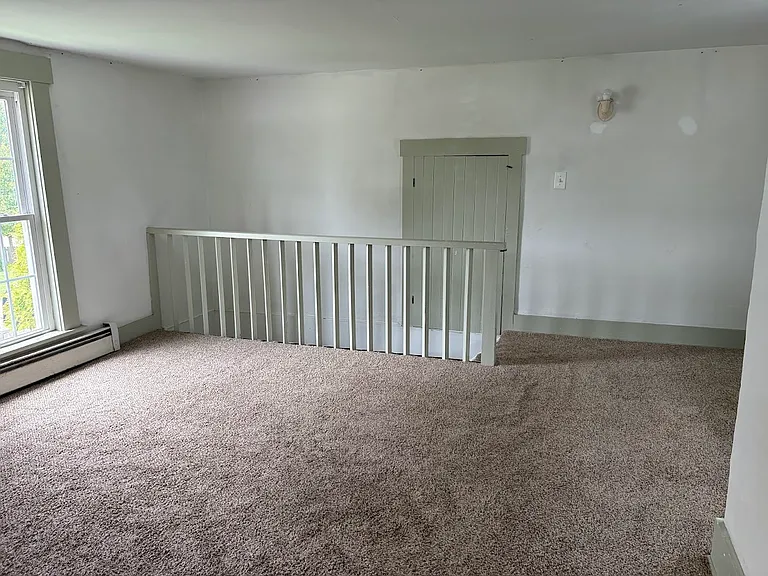 307 W South St — Photo 11
