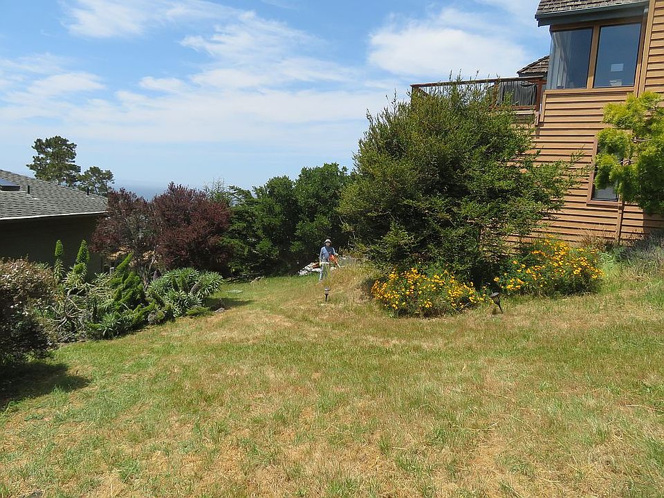 1st image of Saint Thomas Ave
