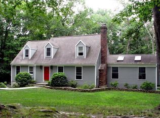 31 Whittlesey Rd, Woodbury, CT 06798