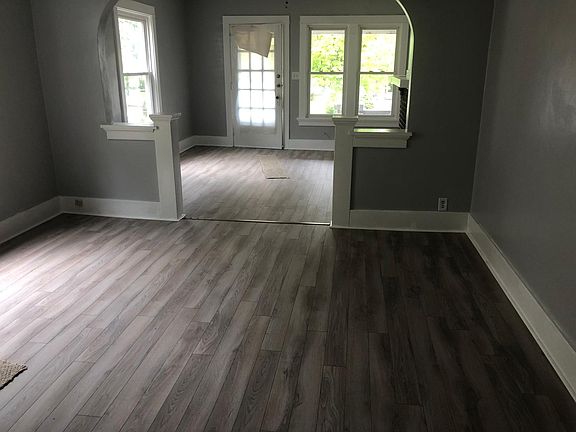 3rd image of 1260 Highland Ave