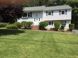 14 Holly Dr, Denville, NJ 07834