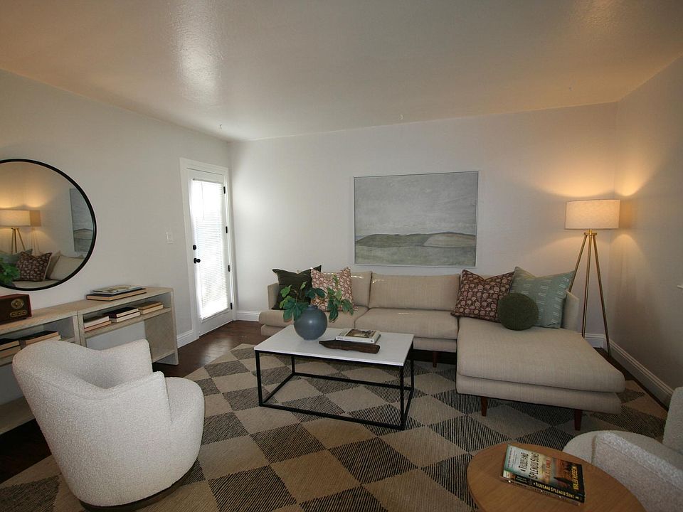 1st image of 4214 Lotus Ave APT 4