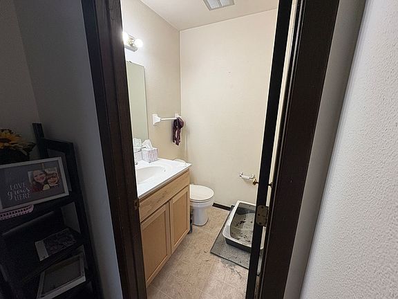 4th image of 3111-3113-3115-3 Patty Ln; 3205 #7310-3203-731