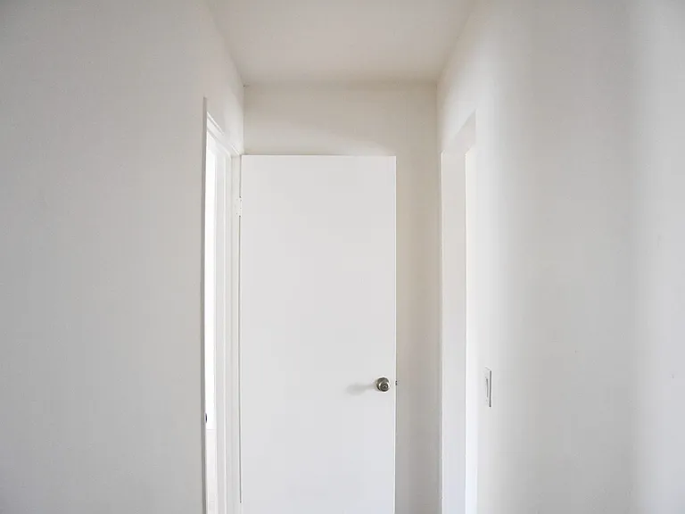 994 Valencia St — Photo 35