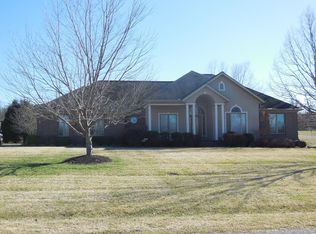 50 Shoal Creek Dr, Madisonville, KY 42431