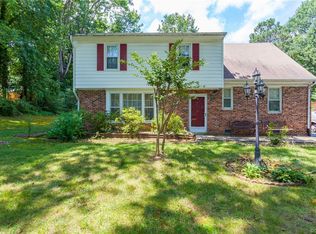 1908 Robindale Rd, North Chesterfield, VA 23235